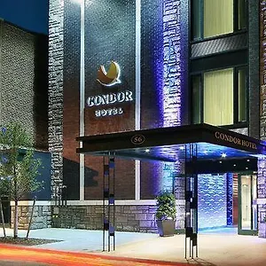 4* Hotel Aura Brooklyn
